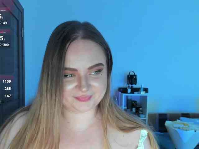 Shy_foxY webcam