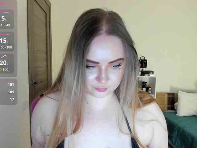 Shy_foxY webcam