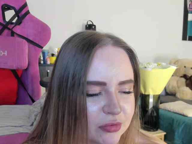 Shy_foxY webcam