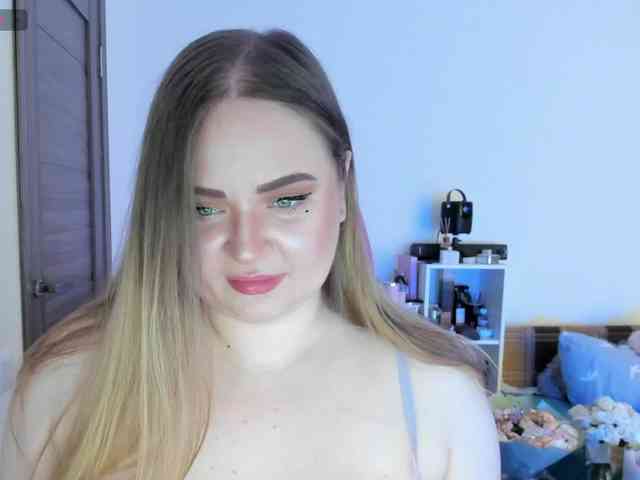 Shy_foxY webcam