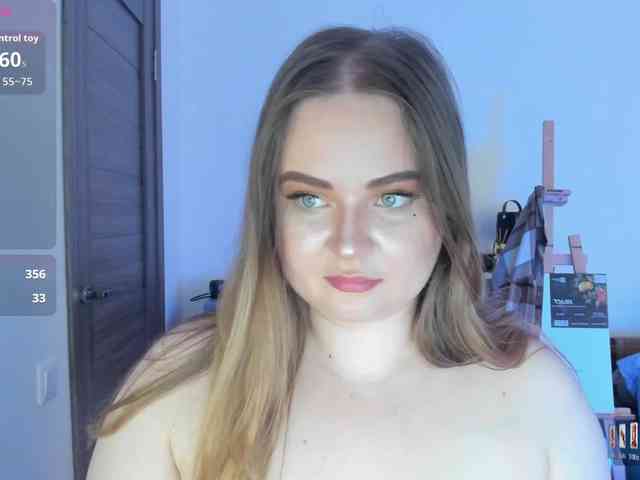Shy_foxY webcam
