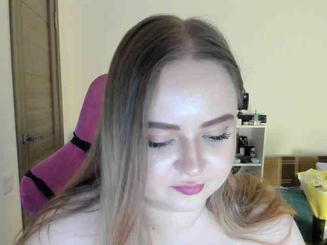 Shy_foxY webcam