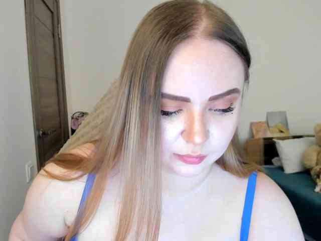 Shy_foxY webcam