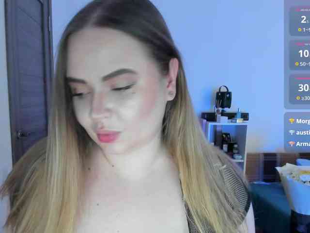 Shy_foxY webcam