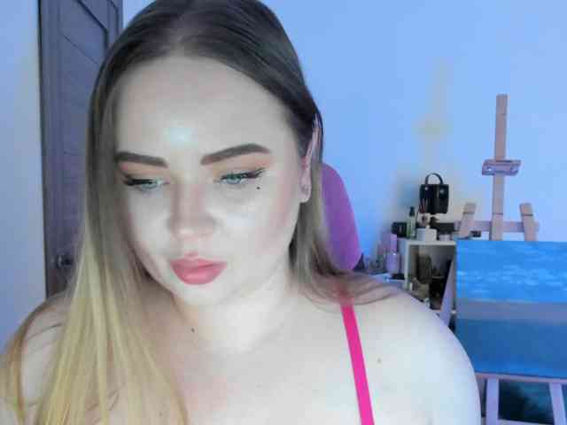 Shy_foxY webcam