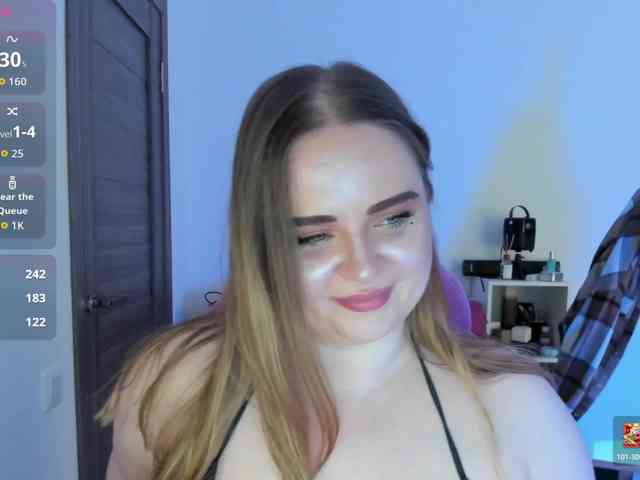 Shy_foxY webcam
