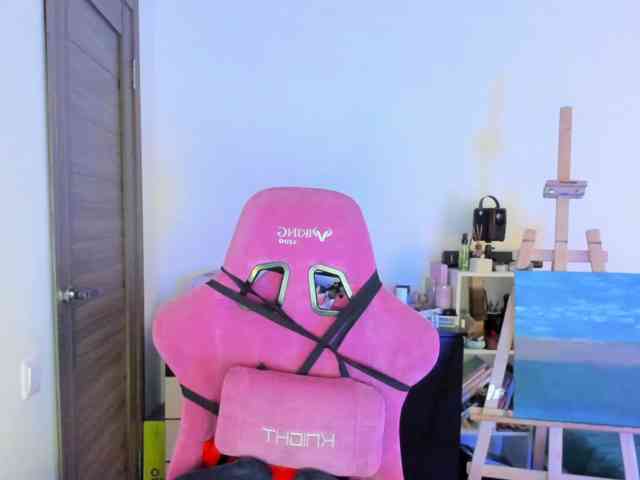 Shy_foxY webcam