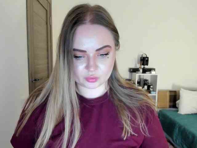 Shy_foxY webcam
