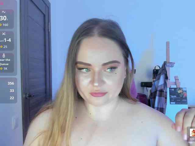 Shy_foxY webcam