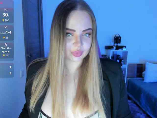 Shy_foxY webcam