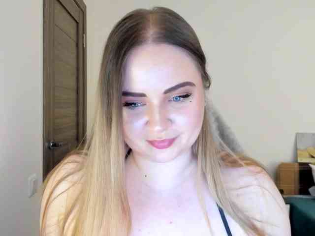 Shy_foxY webcam