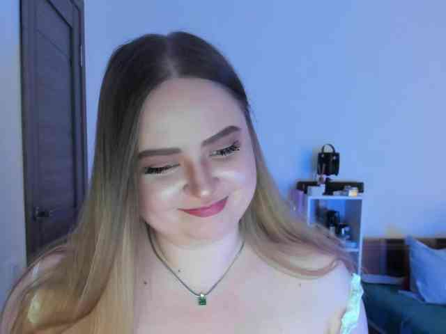 Shy_foxY webcam