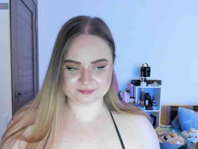Shy_foxY webcam