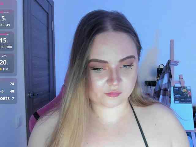 Shy_foxY webcam