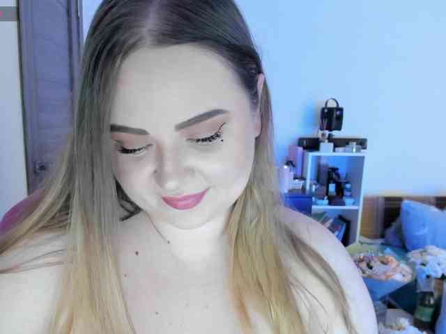 Shy_foxY webcam