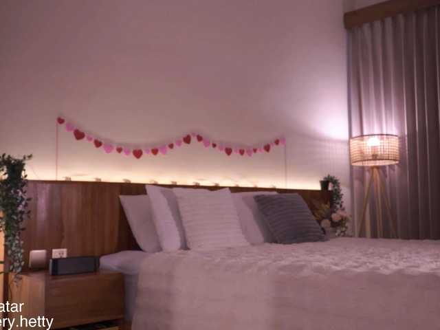 Hetty-satar live webcam show