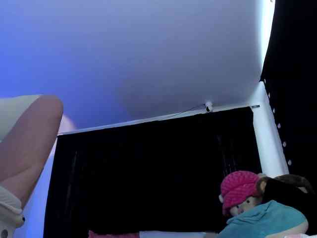 karolina-evans webcam