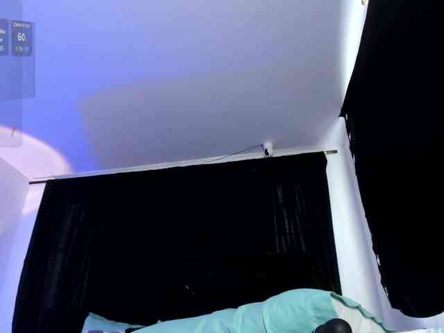 karolina-evans webcam