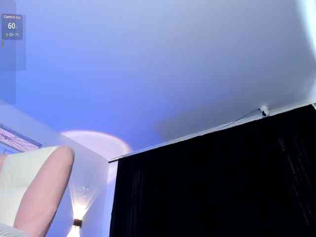 karolina-evans webcam