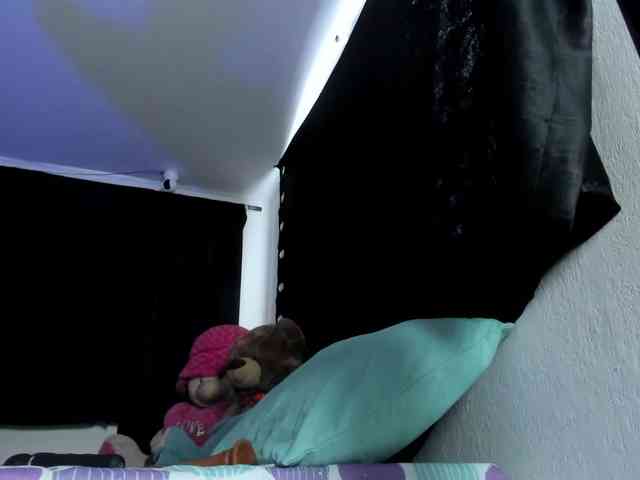 karolina-evans webcam