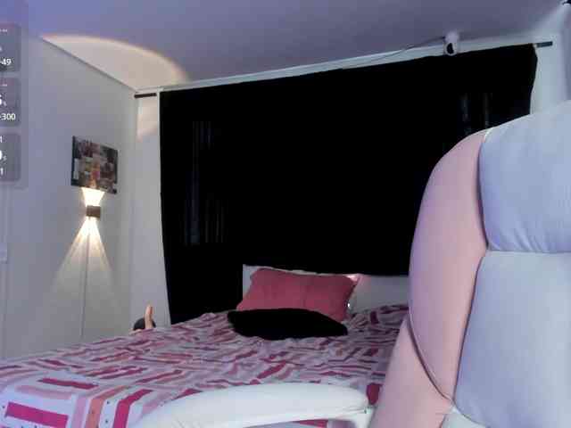 karolina-evans webcam