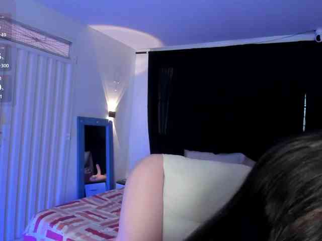 karolina-evans webcam