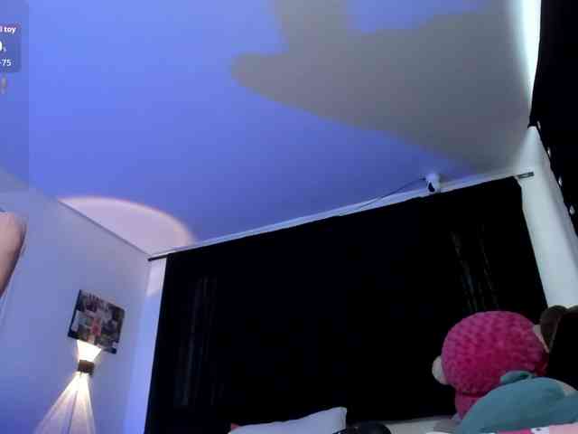 karolina-evans webcam