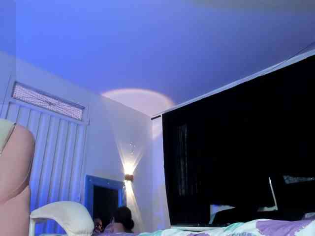 karolina-evans webcam