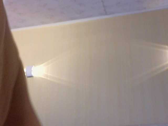  Emma-Blonde chat room