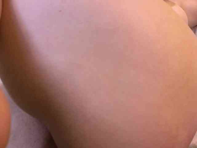 Emma-Blonde webcam