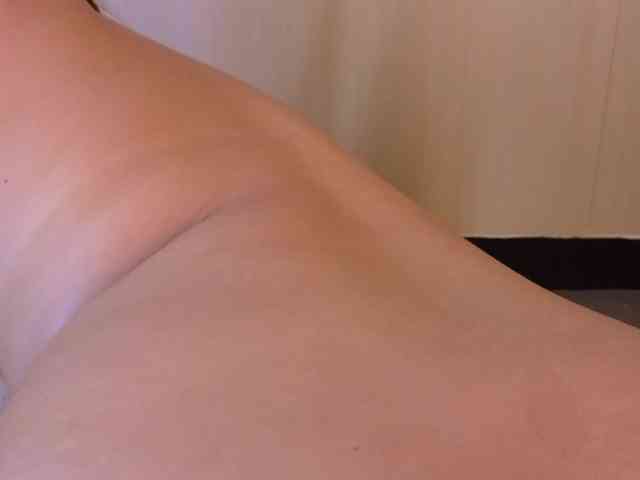 Modelo: Emma-Blonde