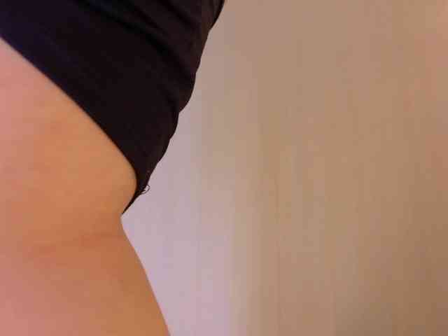 Emma-Blonde webcam