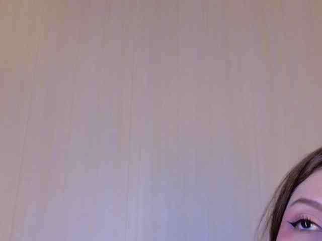Emma-Blonde webcam