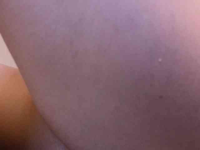 Emma-Blonde webcam