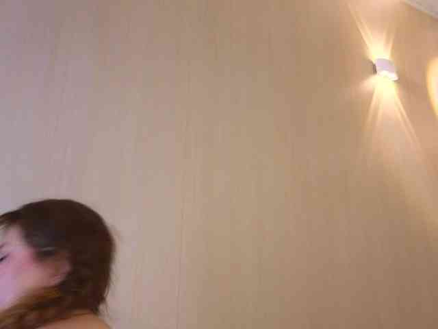Emmaa_Blonde