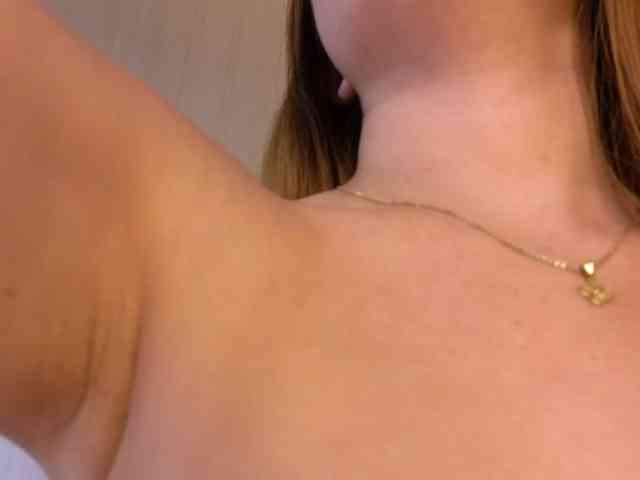 Emmaa_Blonde
