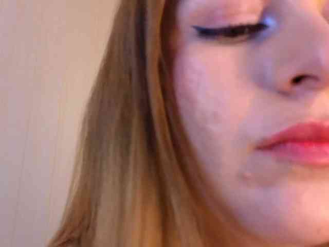 Emma-Blonde