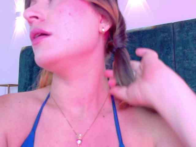 Emma-Blonde