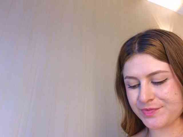 Emma-Blonde webcam