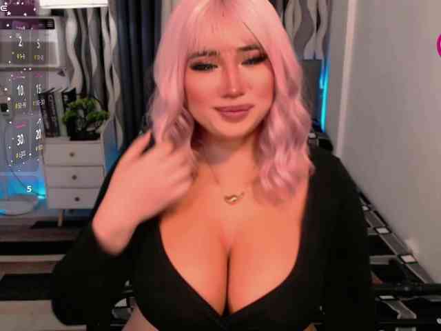 TsGiganticSelfsuckers Sex Cam Show