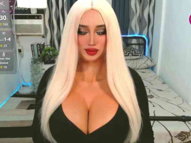 TsGiganticSelfsuckers Sex Cam Show