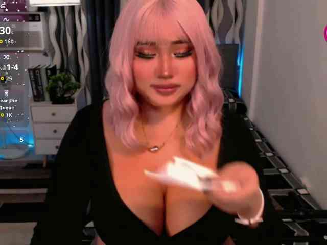 TsGiganticSelfsuckers Sex Cam Show