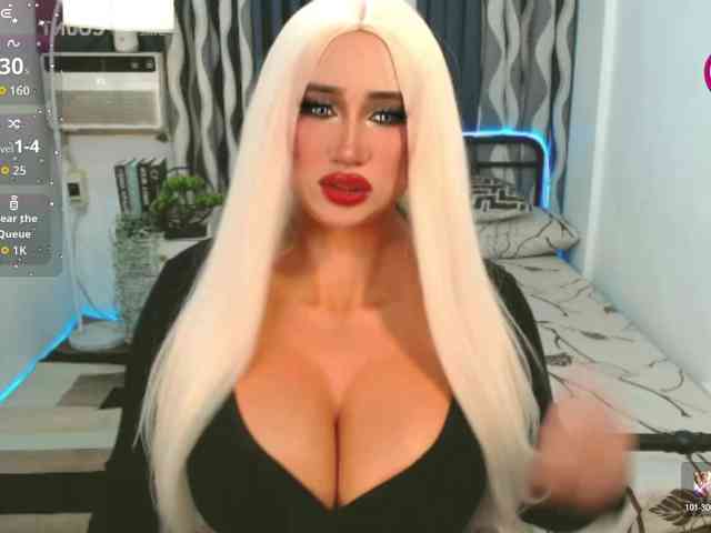 TsGiganticSelfsuckers Sex Cam Show