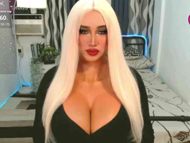 TsGiganticSelfsuckers Sex Cam Show