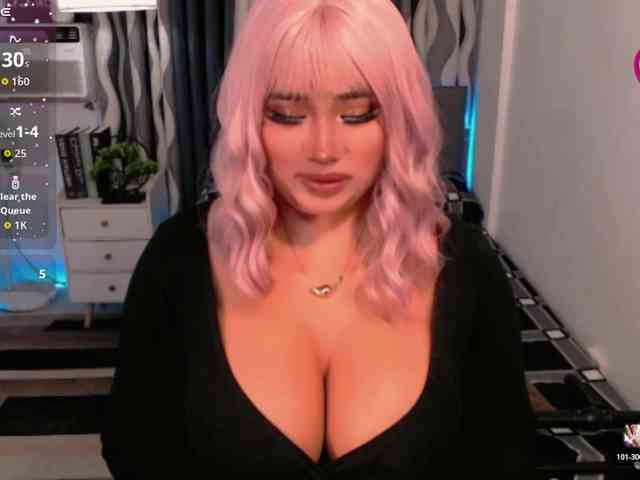 TsGiganticSelfsuckers Sex Cam Show