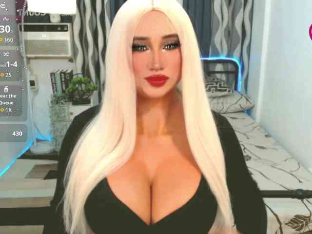TsGiganticSelfsu... Live Webcam on BongaCams