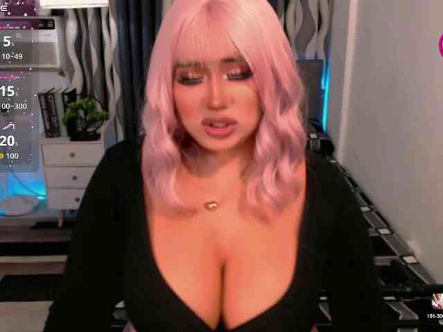 TsGiganticSelfsuckers Sex Cam Show