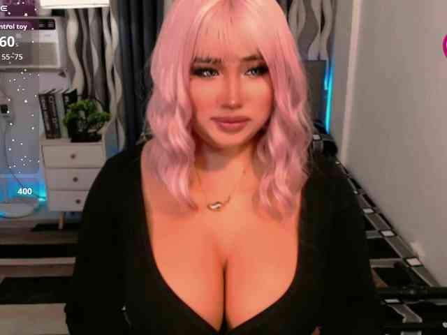 TsGiganticSelfsuckers Sex Cam Show
