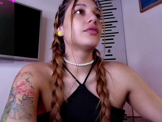 Babeali live cam on BongaCams