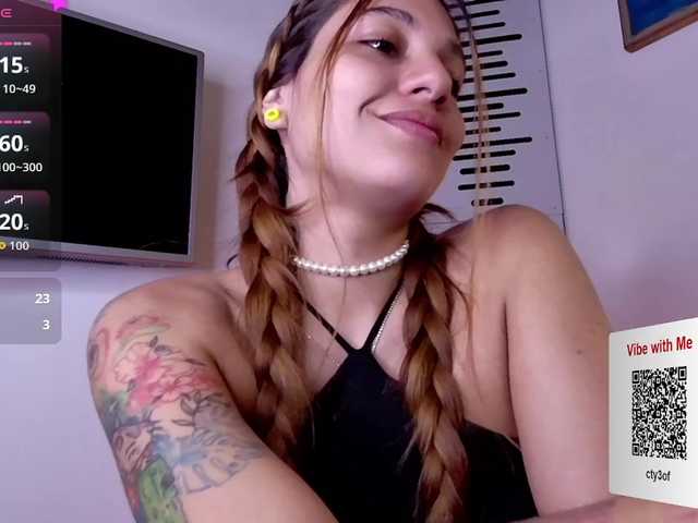 GOODGIRLYUMMM live cam preview